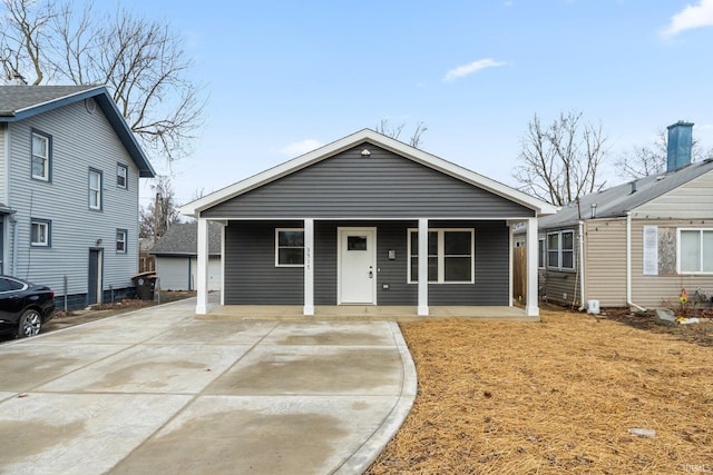 view of front of property with a porch