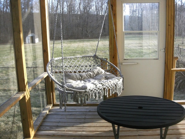 sunroom / solarium with a healthy amount of sunlight