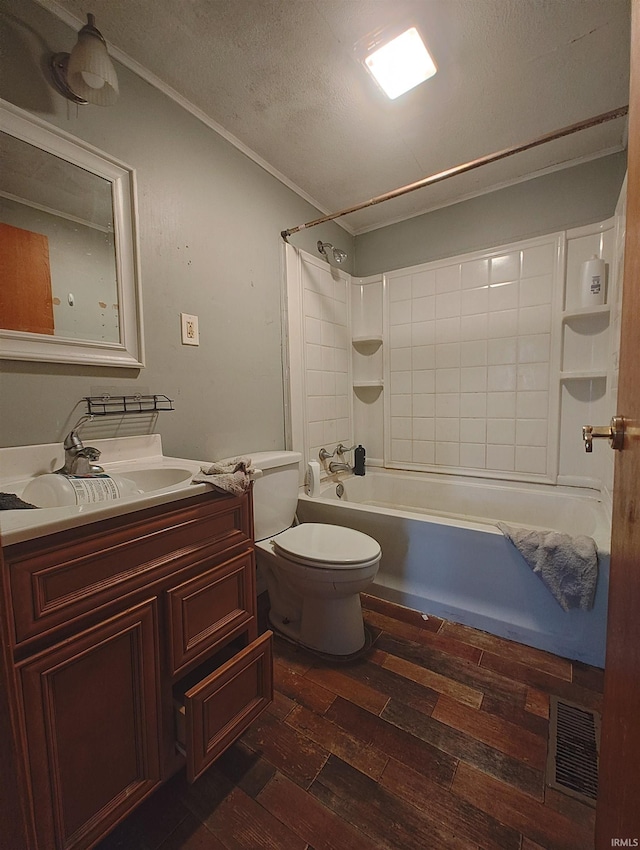 full bathroom with crown molding, a textured ceiling, shower / bathtub combination, vanity, and hardwood / wood-style floors