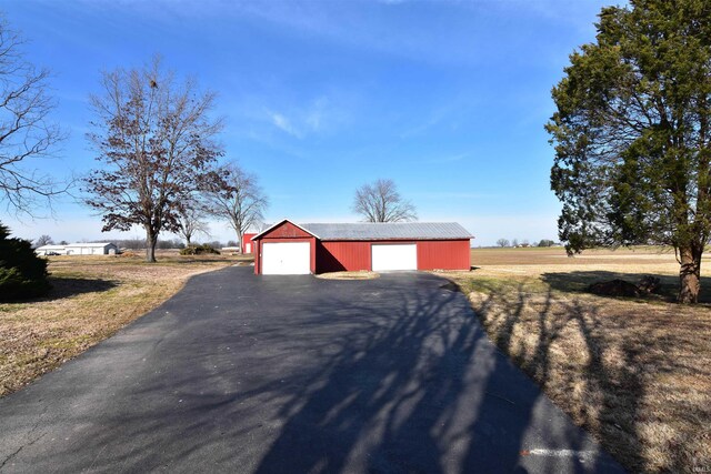 5200 Daylight Dr, Evansville, IN 47725