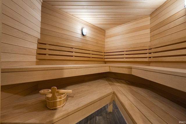 view of sauna / steam room