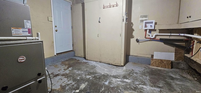 519 W 5th St, Mount Carmel, IL 62863 - basement with heating unit