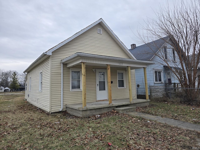 bungalow-style house featuring covered porch