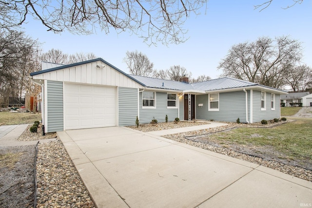 ranch-style home featuring a garage