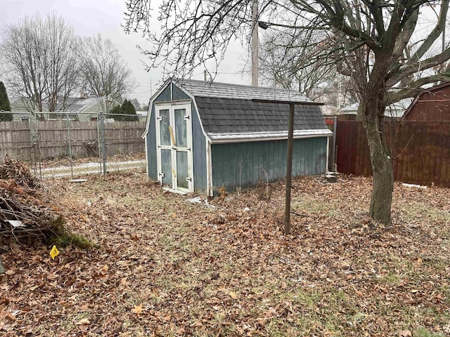 view of outbuilding