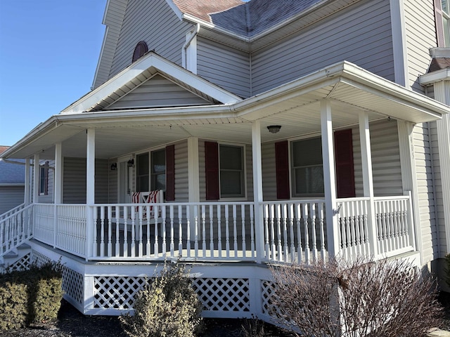 property entrance with a porch