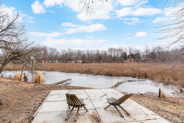 view of yard with a water view