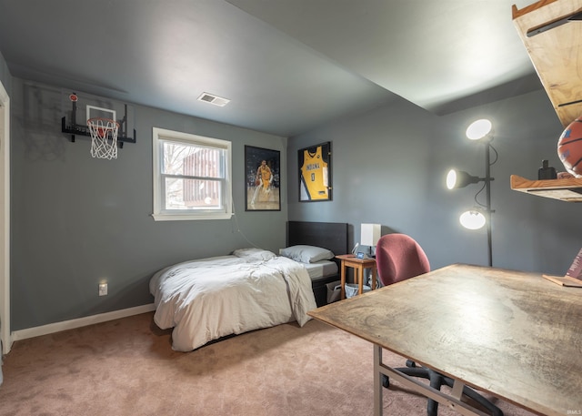 bedroom with carpet flooring