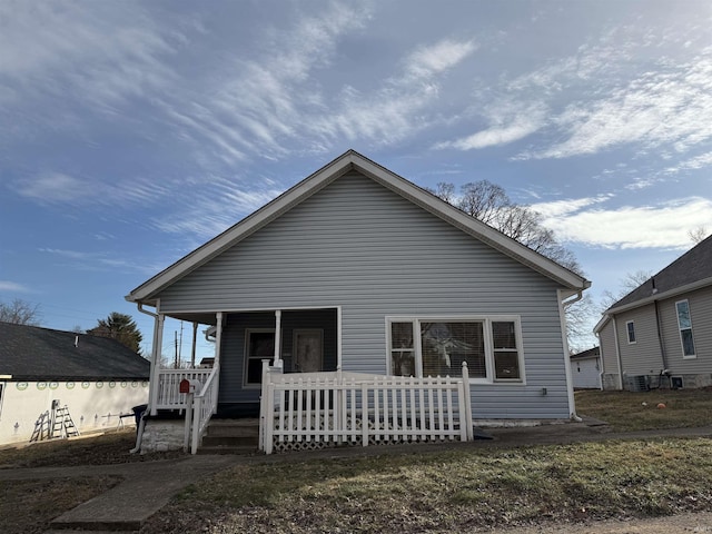 view of front of house with a porch