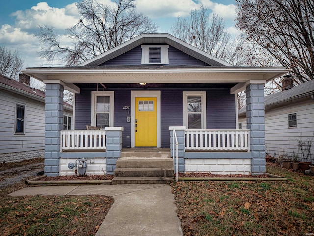 bungalow-style house with covered porch