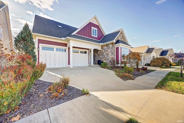 view of front facade with a garage