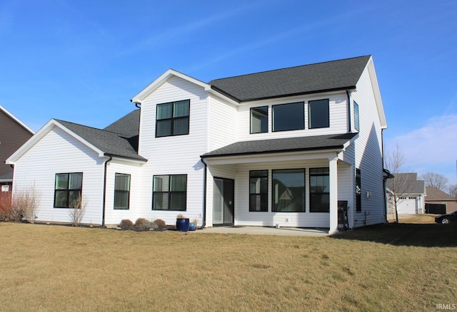 view of front of house with a front yard