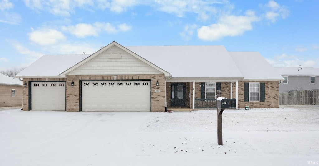 view of front facade with a garage