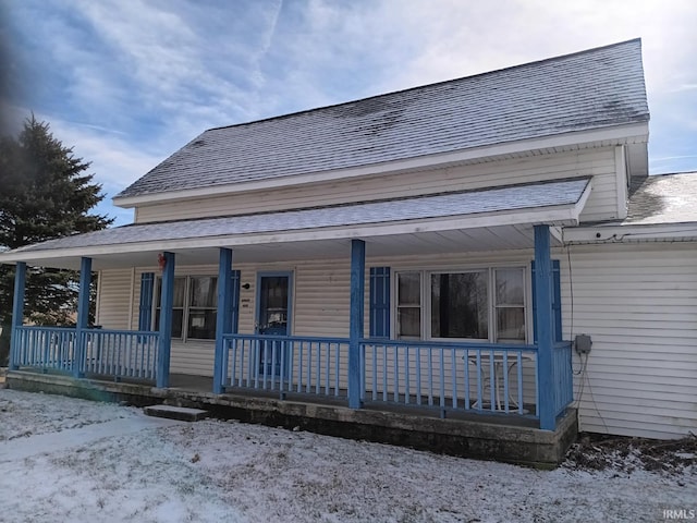 view of front of house with a porch