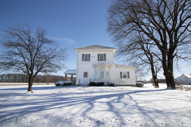 view of front of property