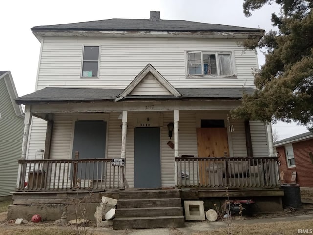 view of front facade with covered porch