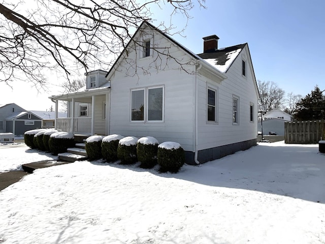 view of front facade with covered porch