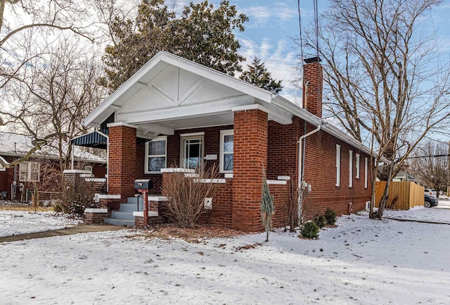 bungalow-style house with covered porch