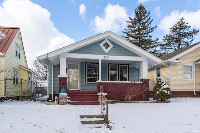 view of front of house featuring a porch