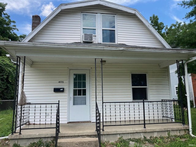 view of front of property featuring covered porch