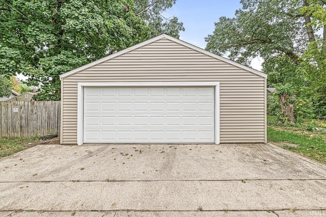 detached garage with fence