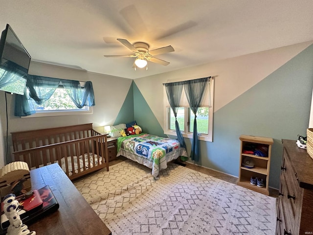 bedroom featuring ceiling fan