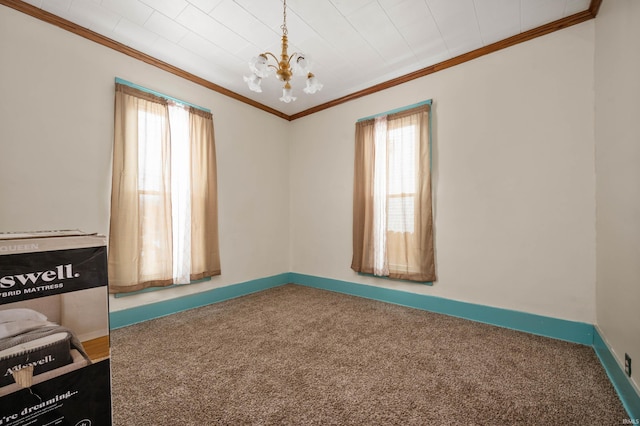 unfurnished room featuring an inviting chandelier, plenty of natural light, and ornamental molding