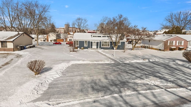 view of front of home featuring a residential view