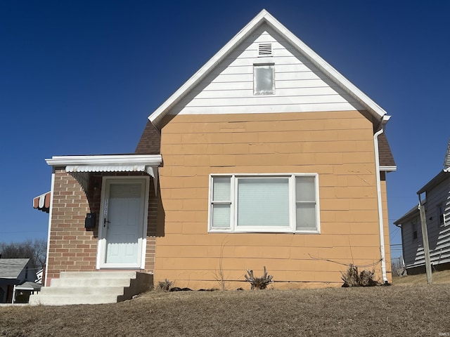 view of front of home