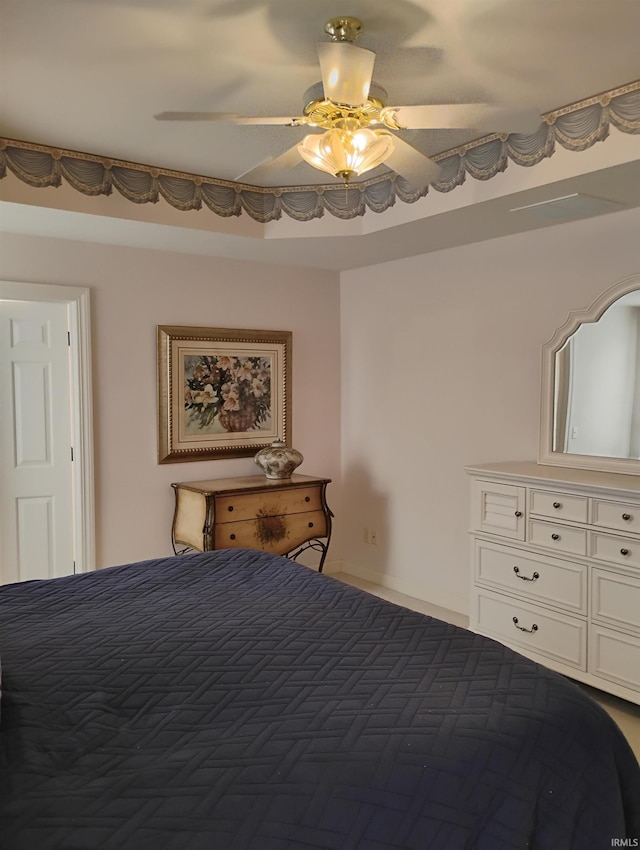 bedroom featuring ceiling fan