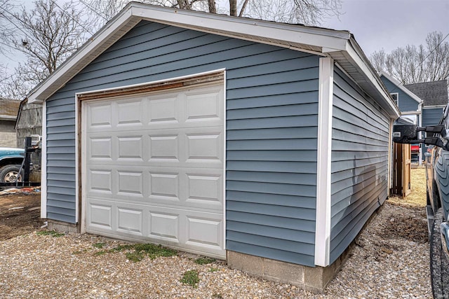 view of detached garage