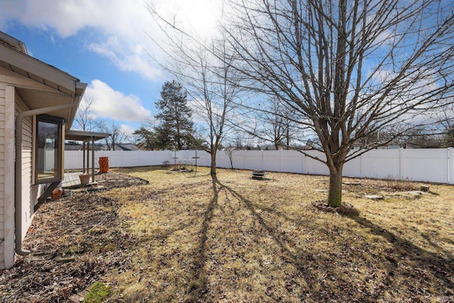 view of yard featuring a fenced backyard