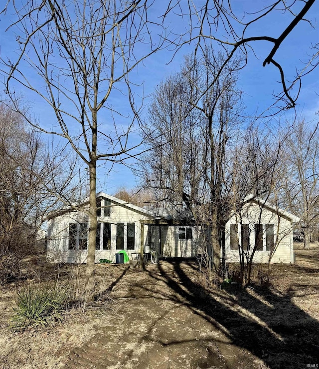 view of front of house