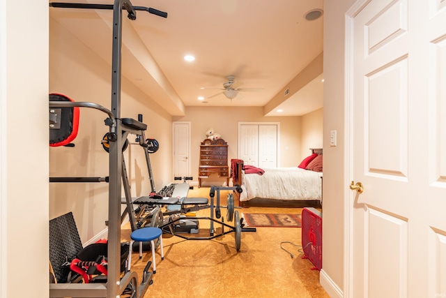 workout room featuring a ceiling fan and recessed lighting