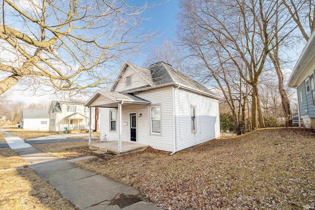 view of front of home featuring a porch