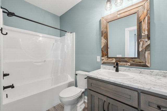 full bathroom with shower / bath combination with curtain, vanity, and toilet