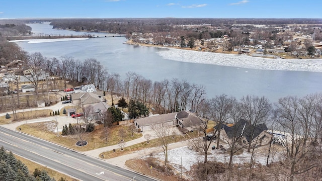 bird's eye view featuring a water view