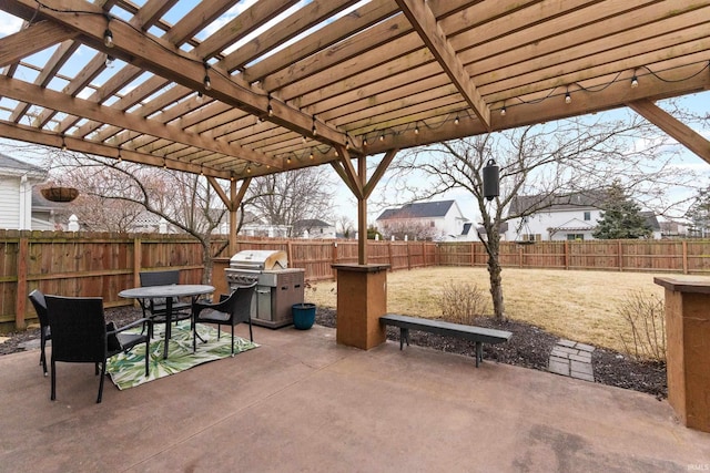 view of patio / terrace featuring a fenced backyard, outdoor dining area, and a pergola