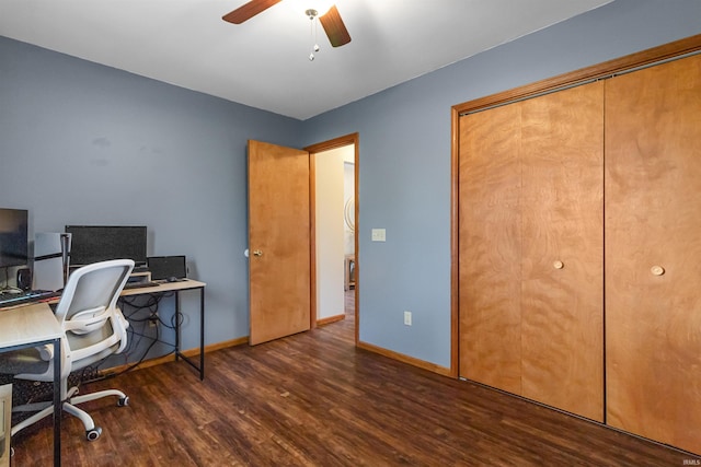 office area featuring ceiling fan, baseboards, and wood finished floors