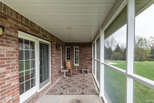 view of unfurnished sunroom