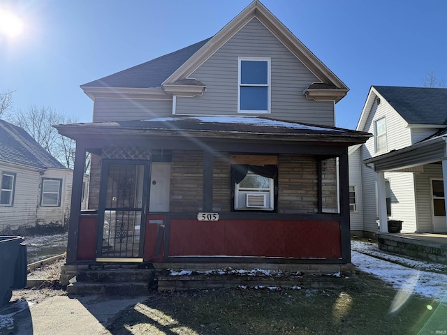 view of front of house featuring a porch