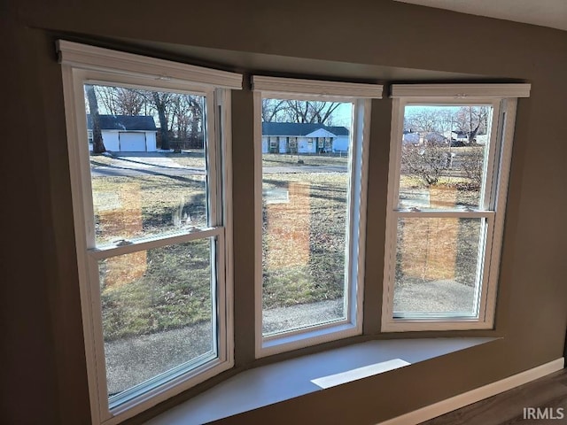 room details featuring baseboards