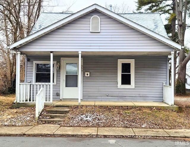 bungalow-style home with covered porch