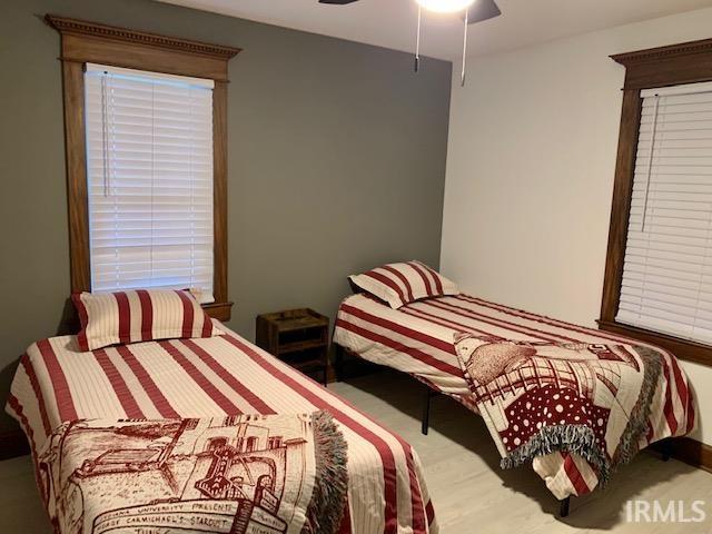 bedroom featuring a ceiling fan