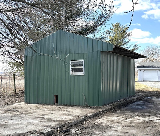 view of outbuilding with an outbuilding