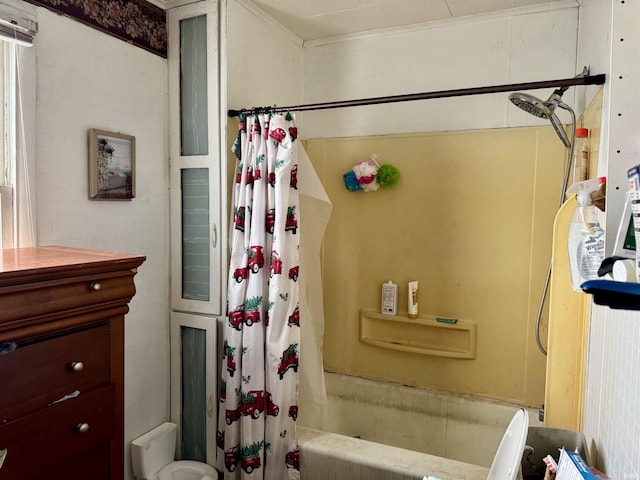 full bath featuring shower / tub combo and vanity