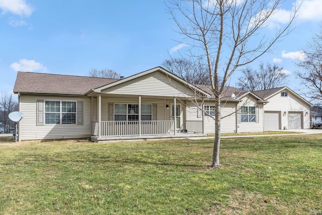 single story home with driveway, roof with shingles, a porch, and a front yard