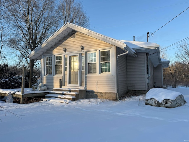 view of front of house