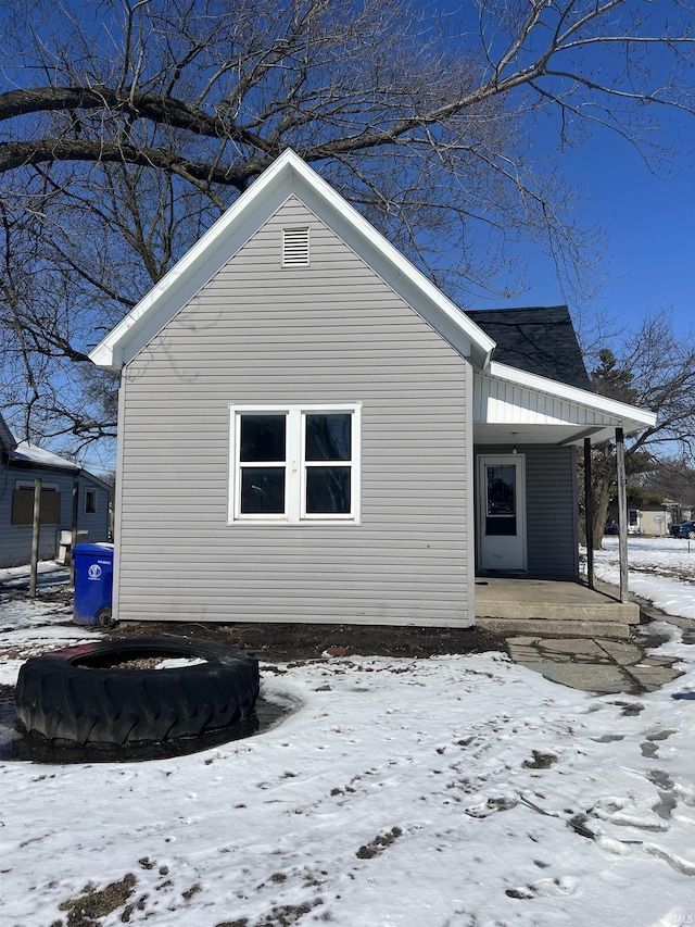 818 E Buckley St, Kokomo IN, 46901, 2 bedrooms, 1 bath house for sale