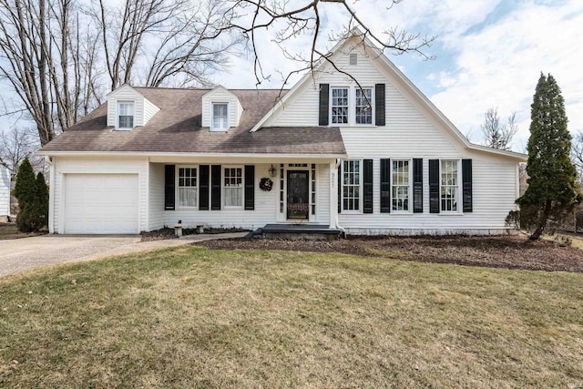 view of front facade with driveway, an attached garage, roof with shingles, and a front lawn